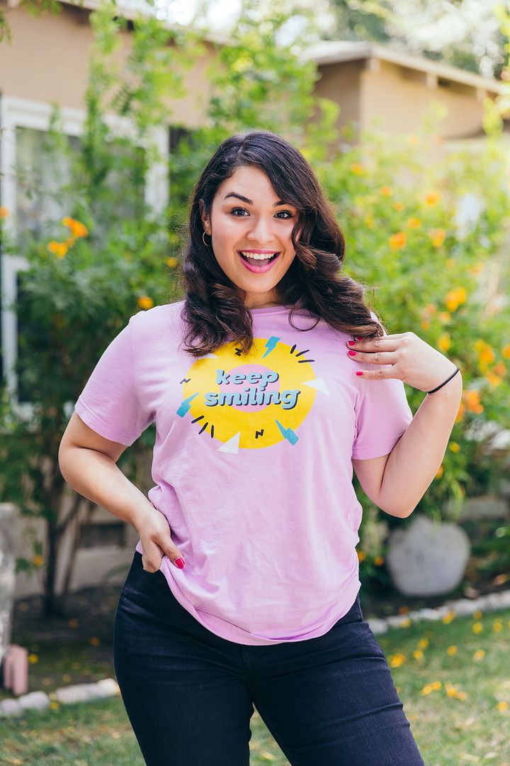 Keep Smiling T-Shirt - #Bri product image (1)