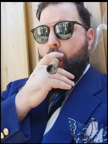 I should really use insta more. But thanks for the amazing cigars gift buddy! Amazing thanks to Swarr for the delicious monte...