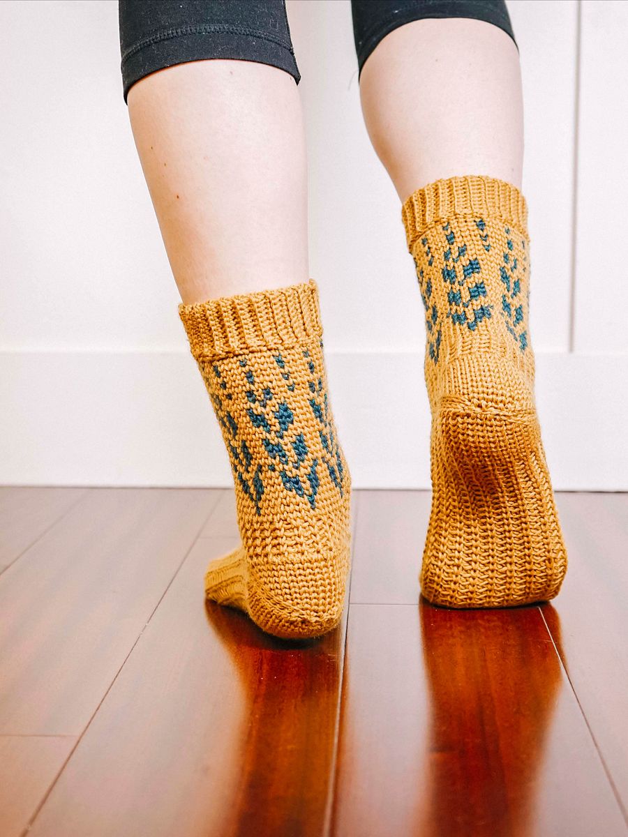 Vine Colorwork Crochet Sock Pattern Tutorial product image (4)