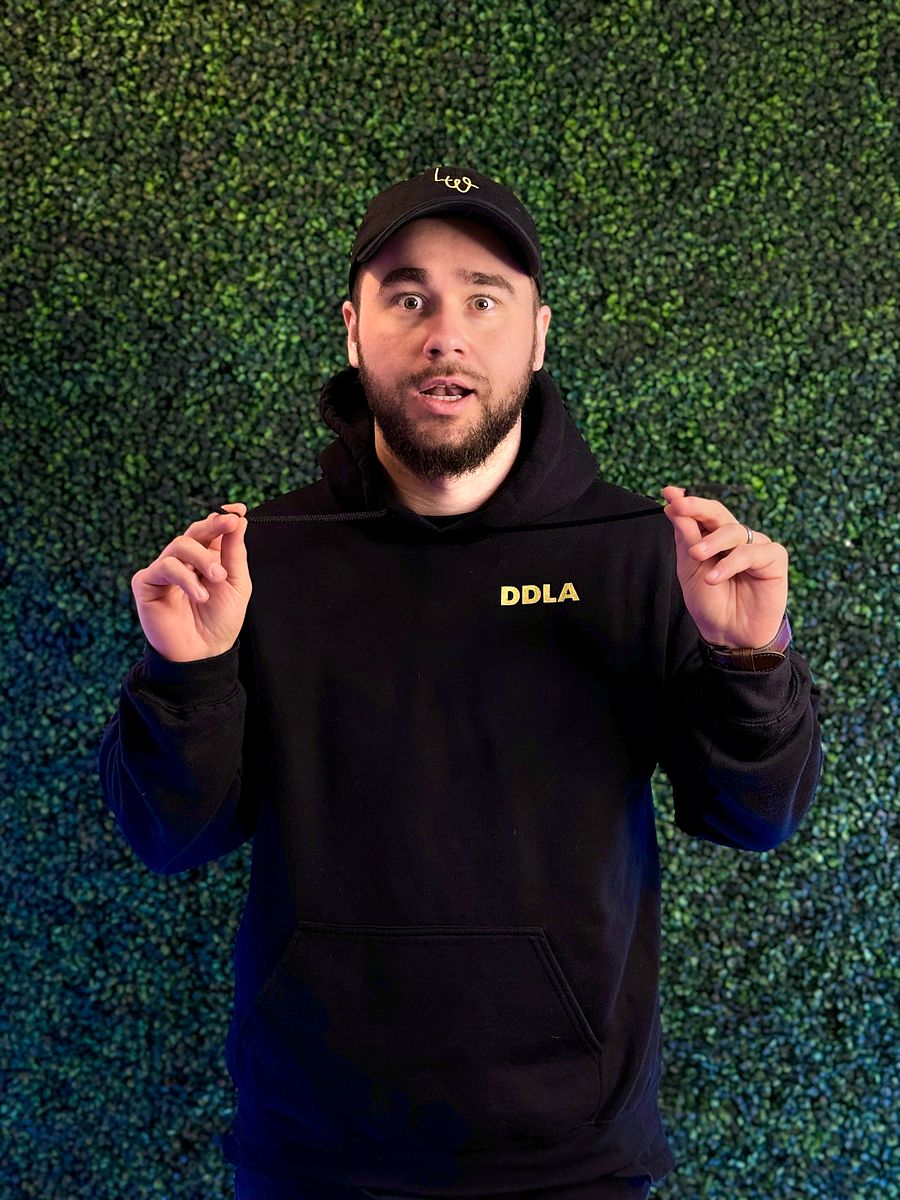 DDLA HOODIE product image (1)