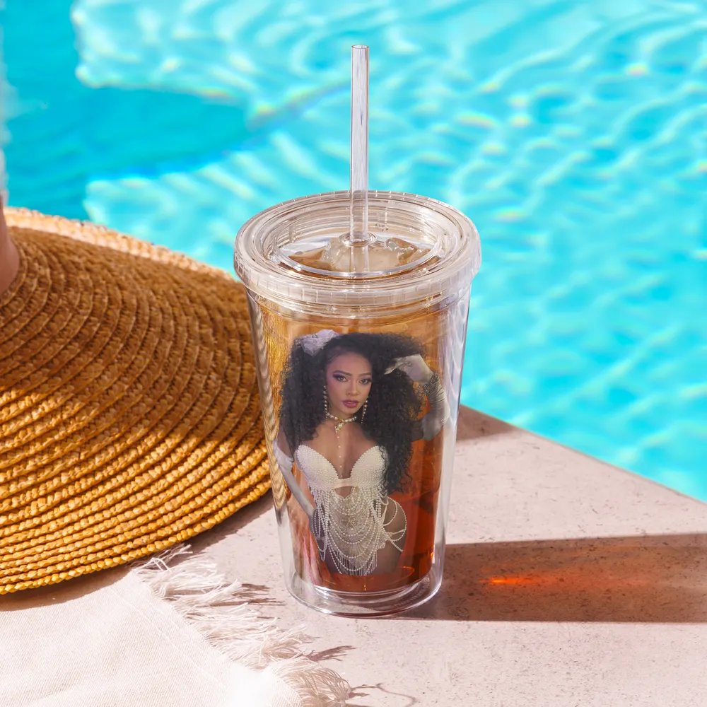 Pearl in Pearls Plastic Tumbler product image (8)