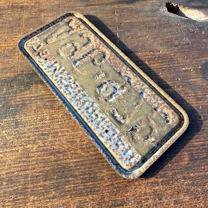 🎎 1978 Missouri Mini License Plate – Possibly Motorcycle-Sized – Japan Antique Roadshow product image (2)