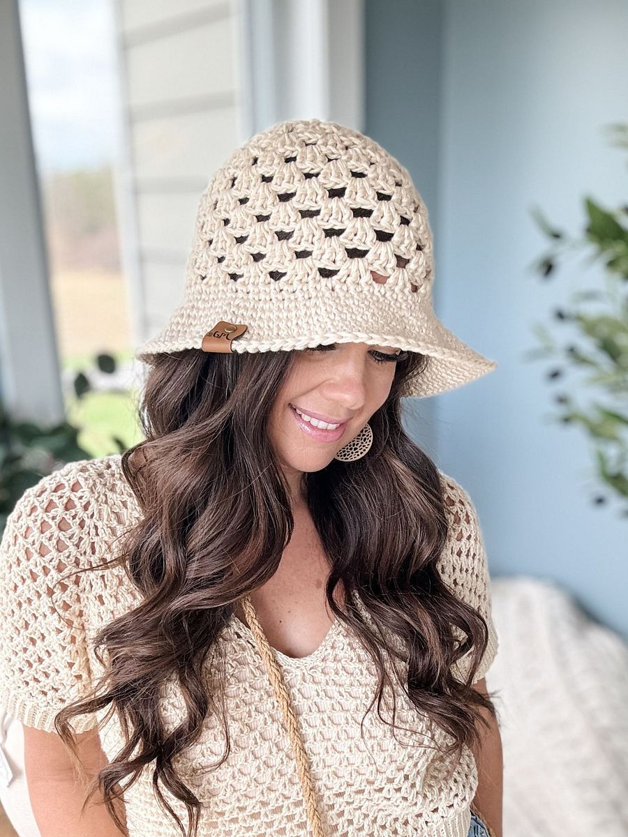 Wallflower Granny Stitch Hat Crochet Pattern product image (7)