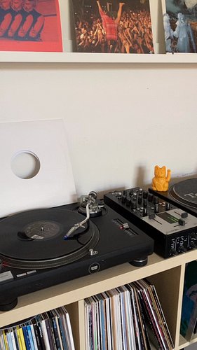 👁 2nd hand #SPOTLIGHT 👁
Kiki – Good Voodoo Remixes

Label: BPitch Control
Released: 2009

Excellent techhouse inspired tracks...