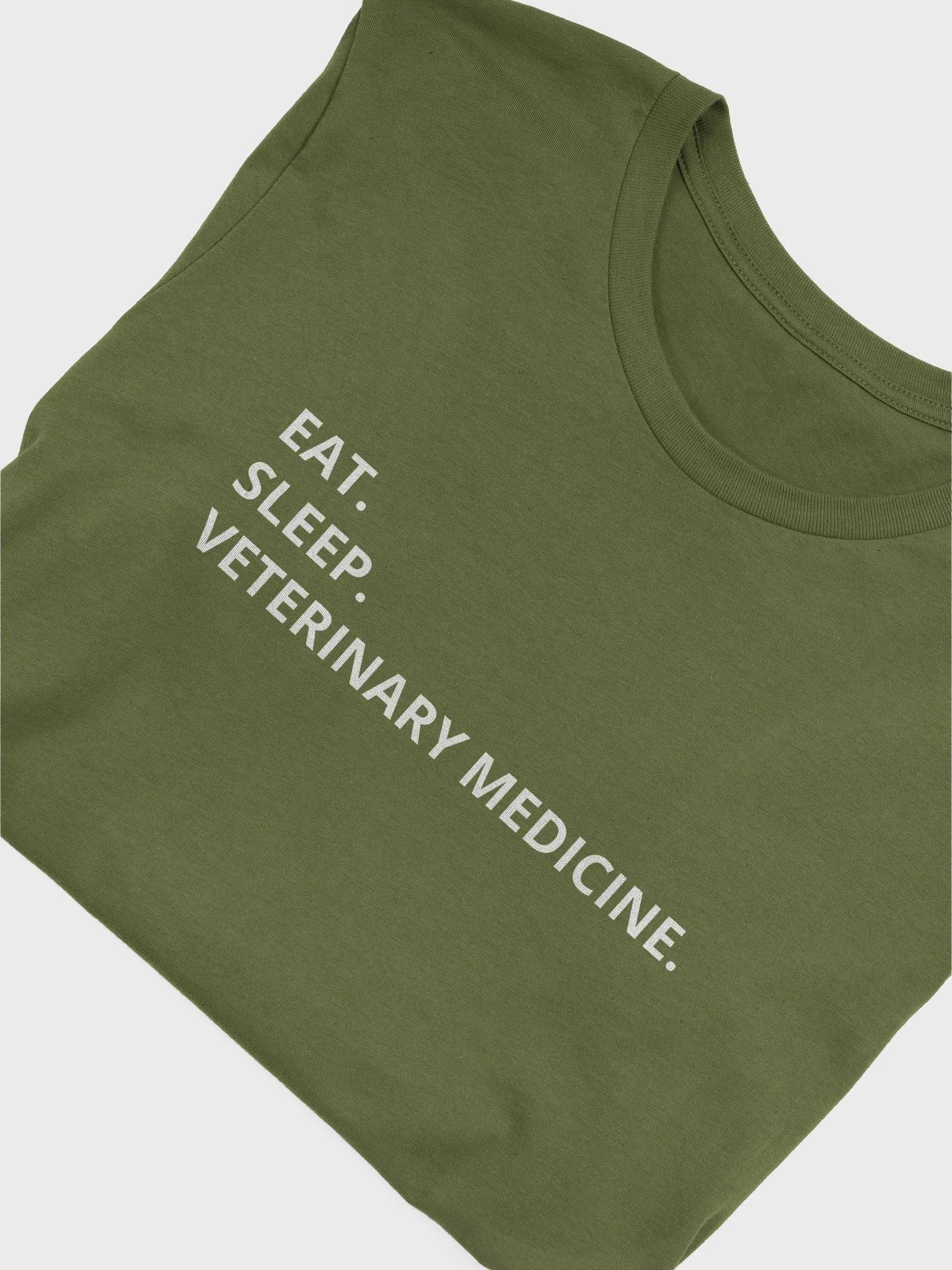 "Eat, sleep, veterinary medicine" t-shirt product image (4)