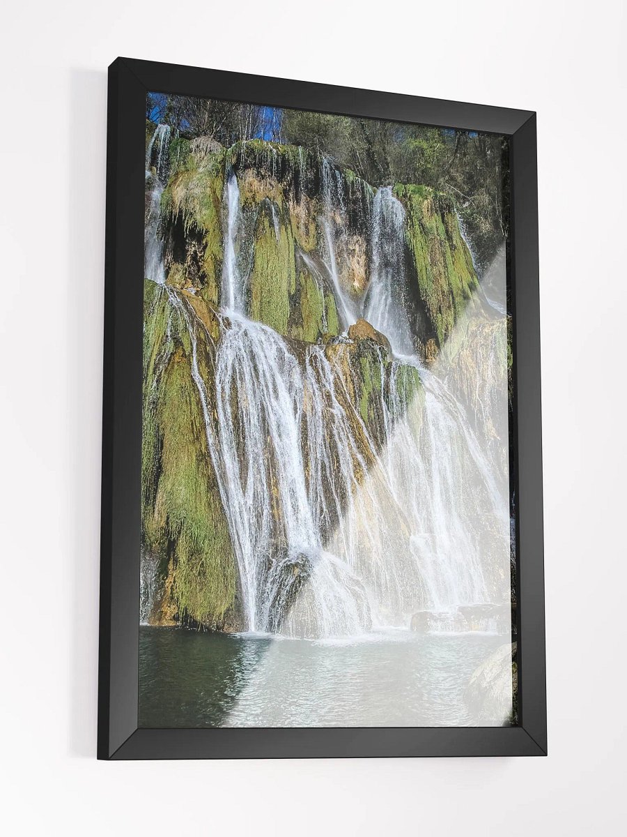 Print Fine Art Photography – Glandieu Waterfall – Ain, France product image (6)