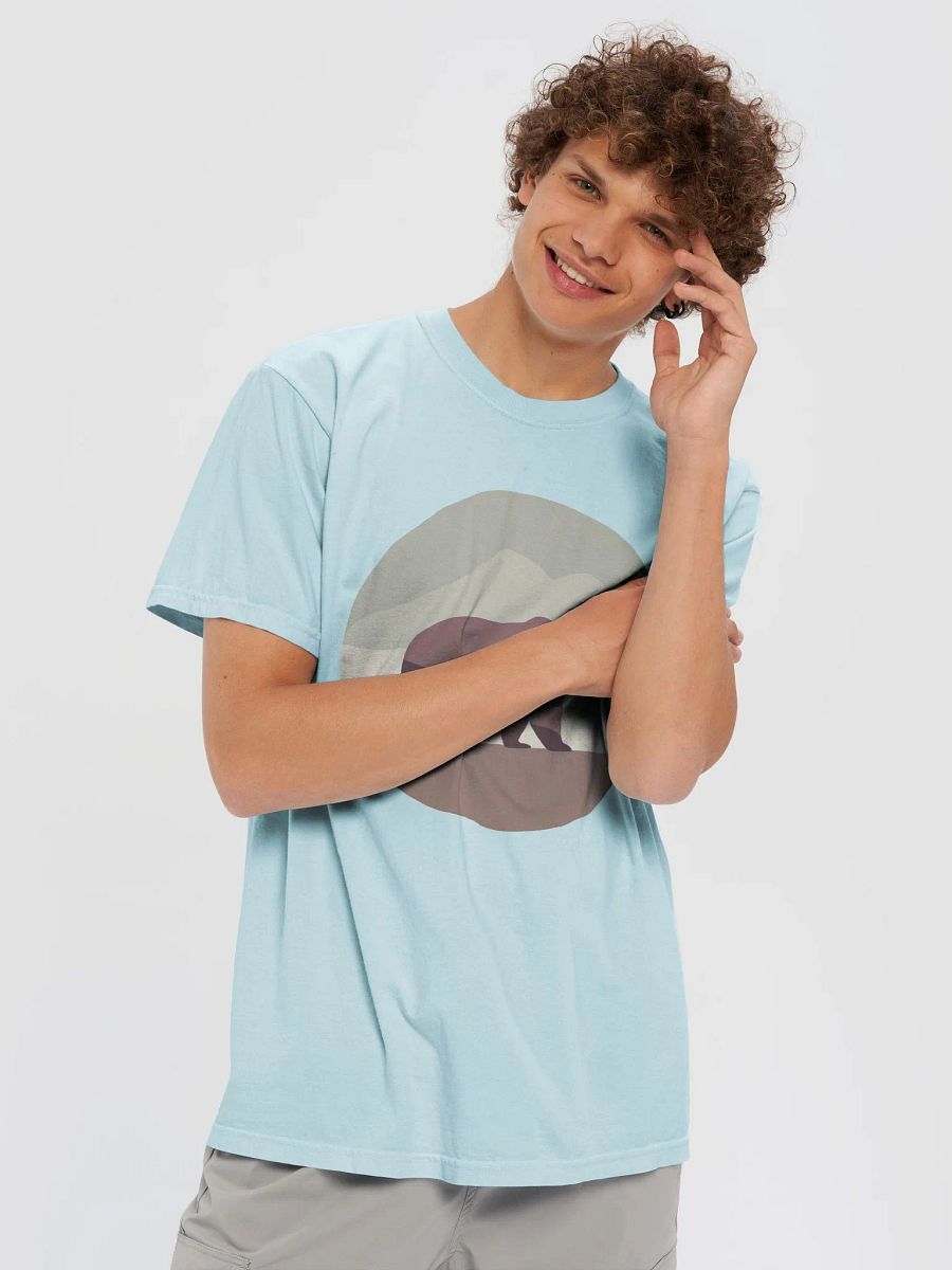 Mountain Vector Bear T-Shirt product image (20)
