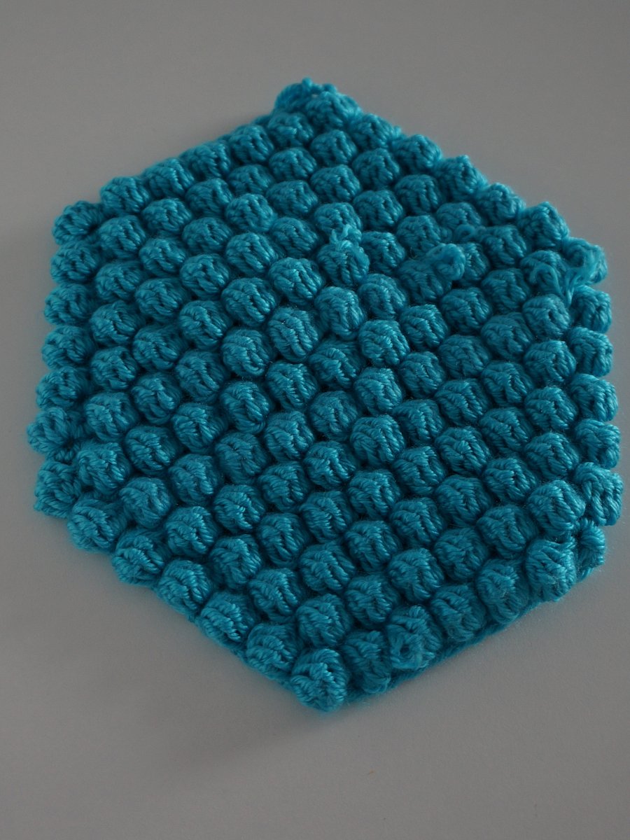 Bobble stitch hexagon product image (1)