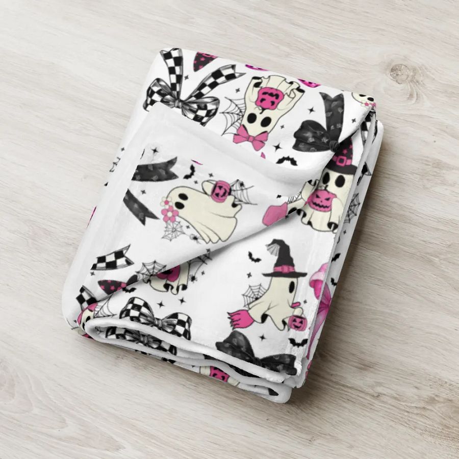 Coquette Halloween Blanket product image (6)