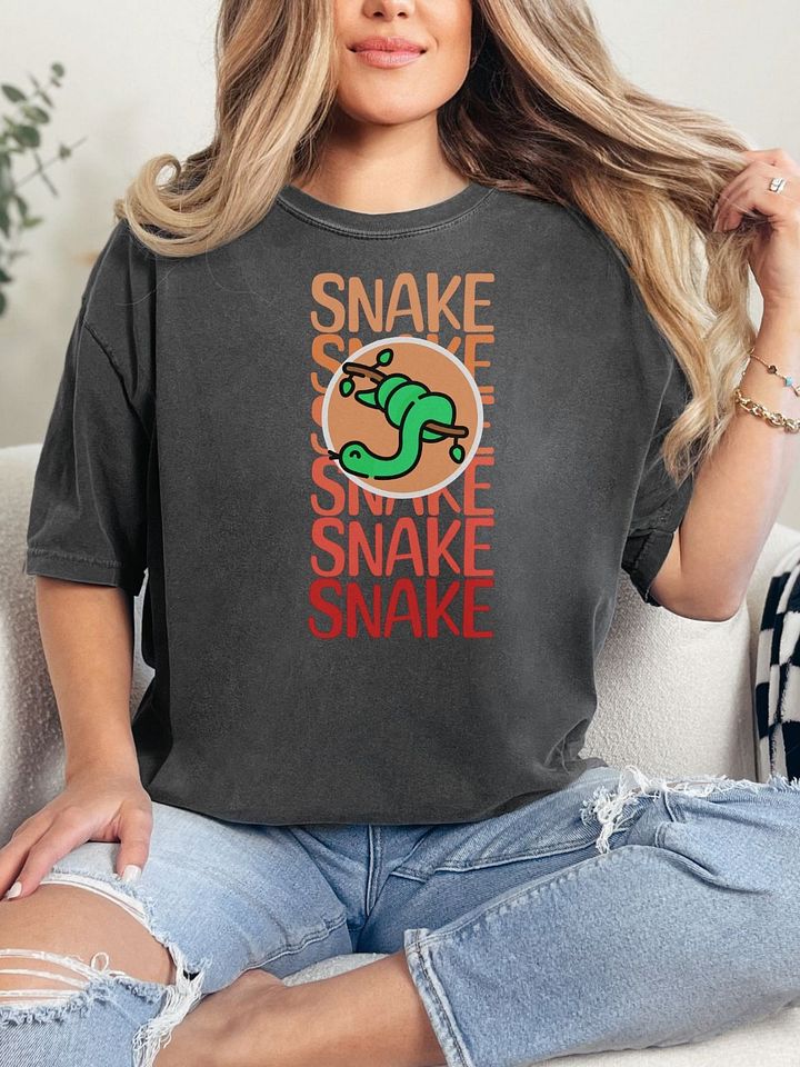 Snake Graphic Tee product image (2)