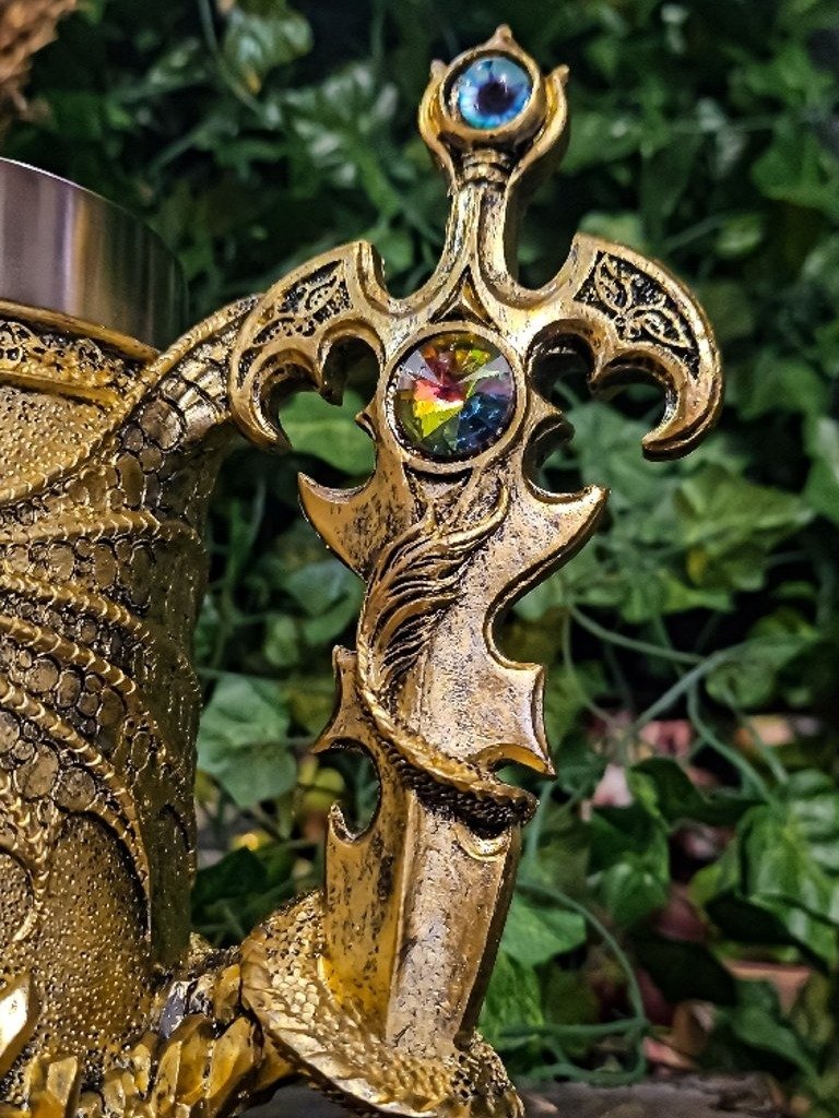 The Armored Kingdom Gold Sentinel Dragon Mug product image (3)