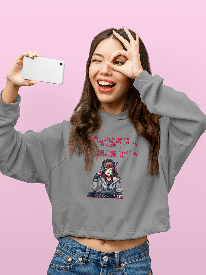 Gamer Girl Power Crop Hoodie product image (15)