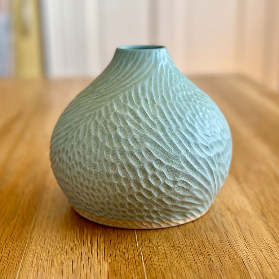Carved vase product image (3)