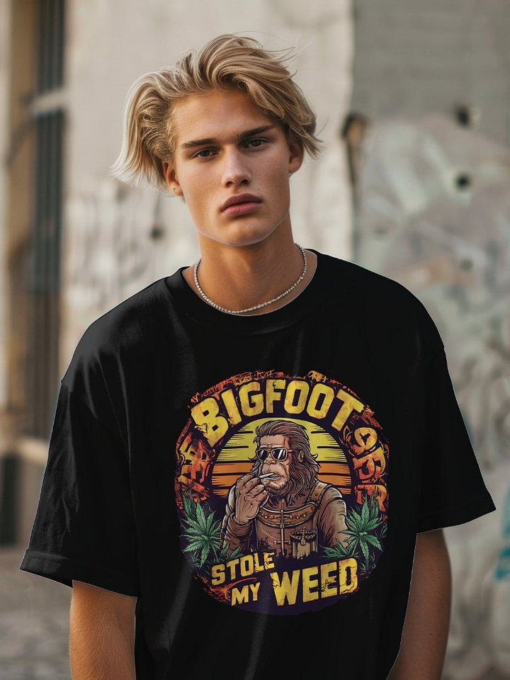 BigFoot Stole My Weed Graphic Unisex T-shirt product image (2)