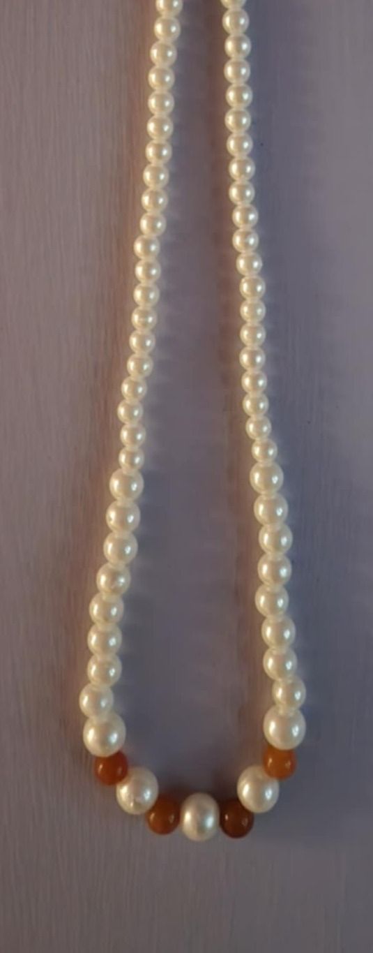 pearl and crystal necklace product image (1)