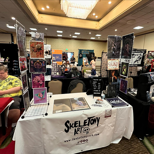 Let’s get after it! Come see me in @crypticonseattle’s  Artist Alley at Table 223! #crypt24 

#crypticonseattle #convention #...