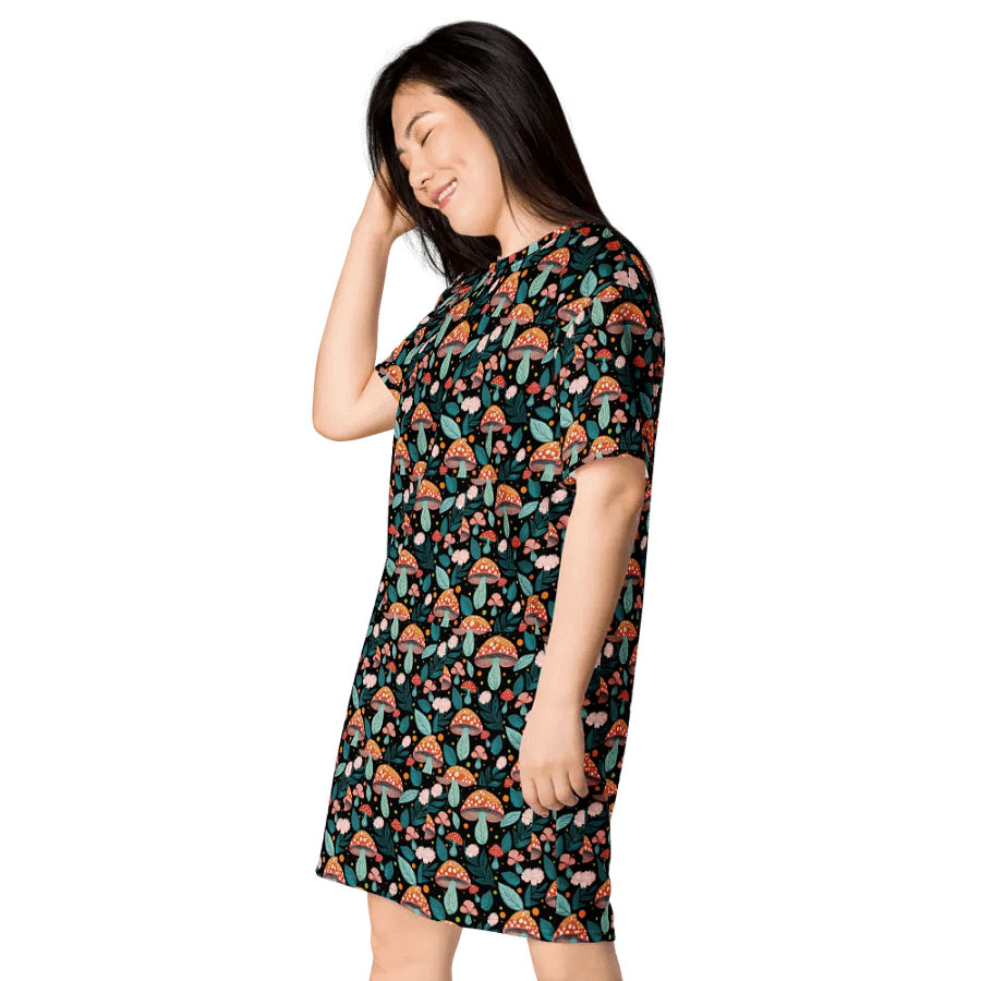 Mushroom Art Print Woman's Oversized T-shirt | Fungi Cuteness product image (6)