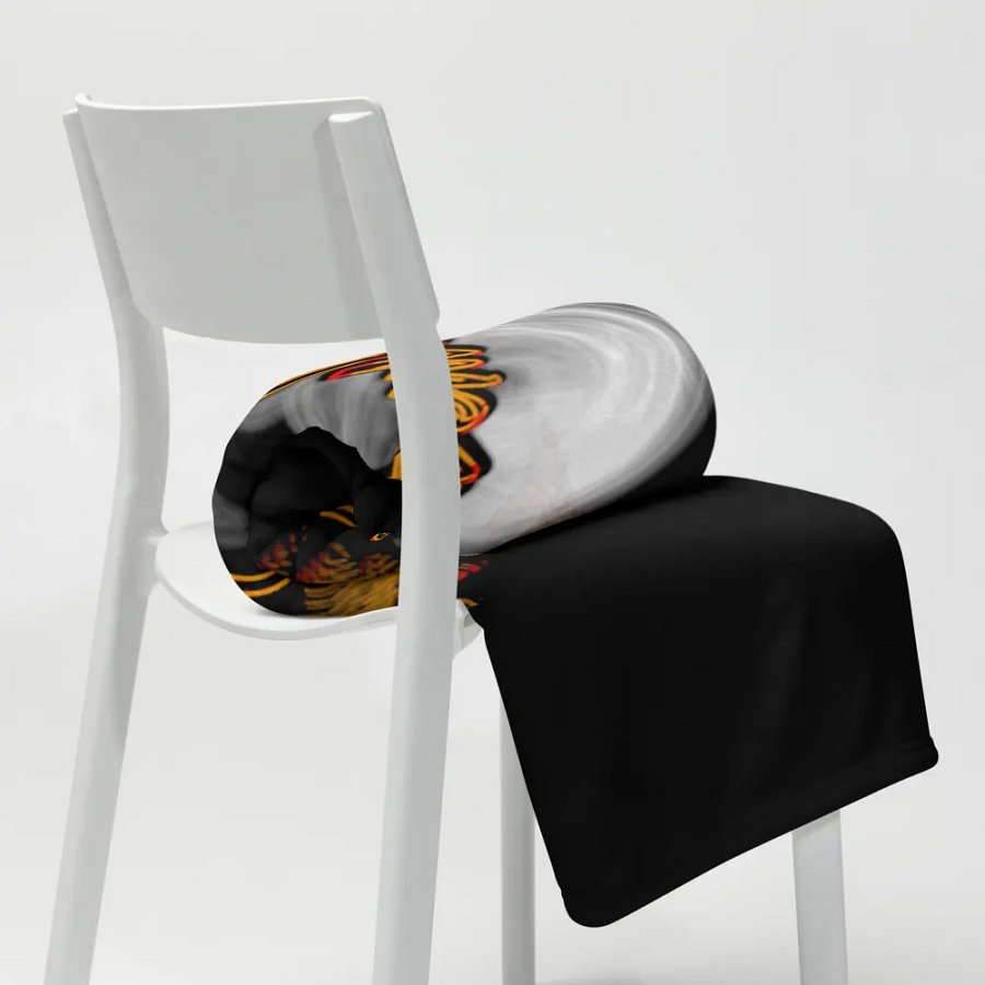 Statement - Black - Throw Blanket product image (8)