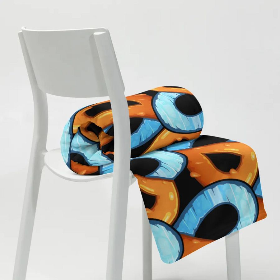 heart v2 throw blanket product image (8)