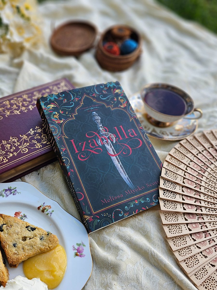 Izabella Paperback product image (2)