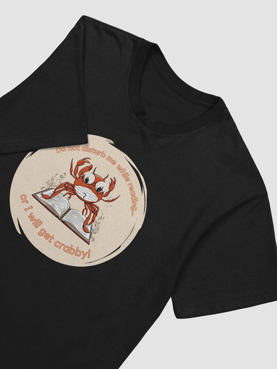 Do Not Disturb Me While Reading Crab T-shirt product image (38)