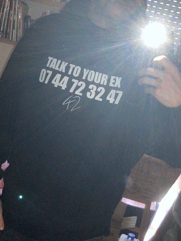 [LTOADM_02] : "TALK TO YOUR EX" HOODIE product image (1)