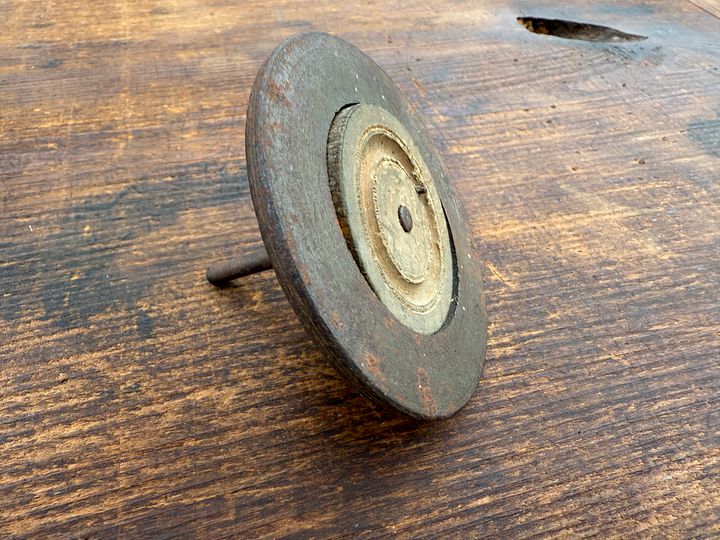 🎎 Antique Japanese Koma Spinning Top – Mid-Showa Period | Japan Antique Roadshow product image (2)