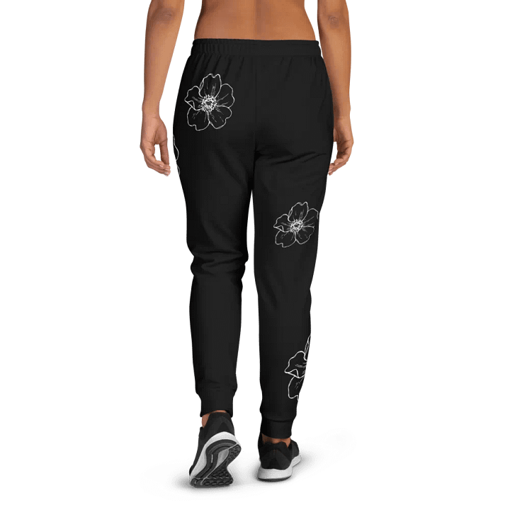 Floral Noir Women's Jogger Set product image (2)