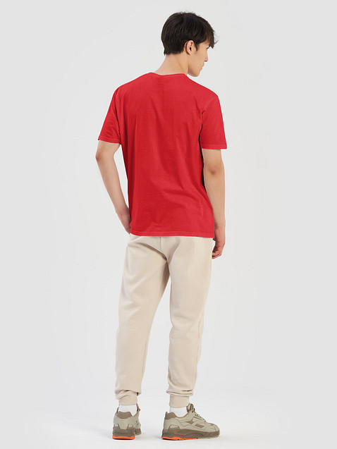 Photo showing Gildan Unisex Softstyle T-Shirt