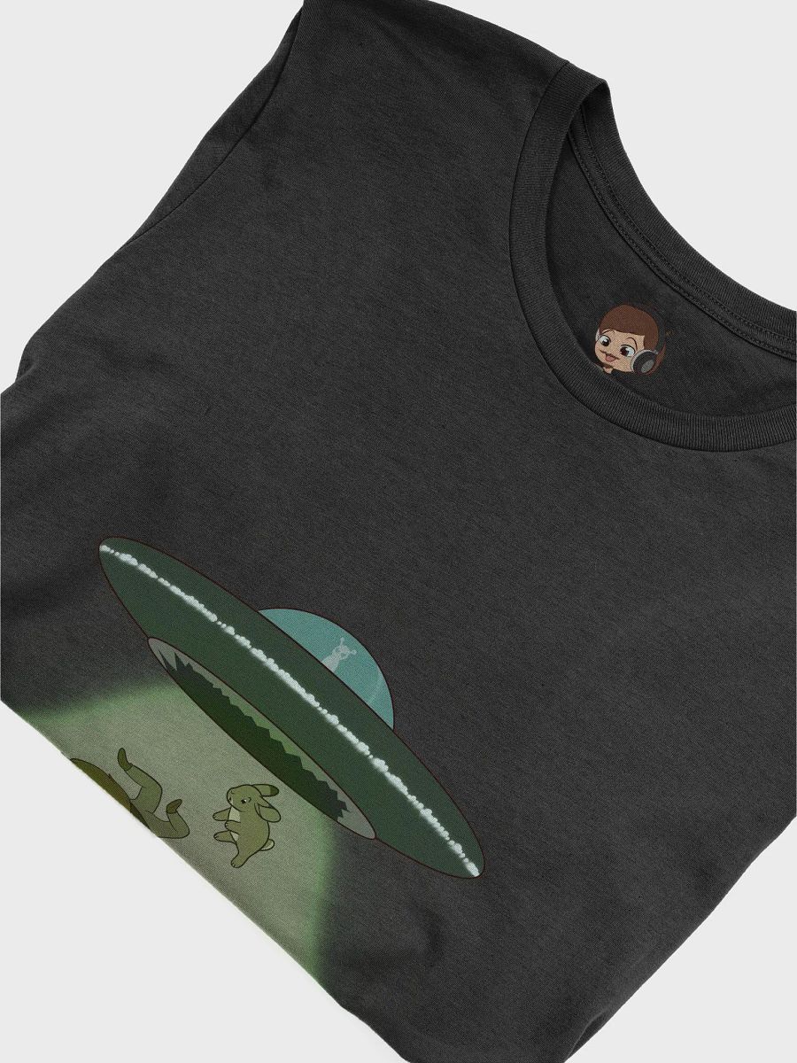 Abducting Bunnies Graphic Tee product image (5)