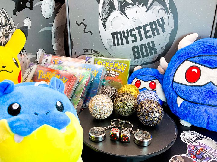 Mystery Box - DnD and PKM Bundle product image (2)