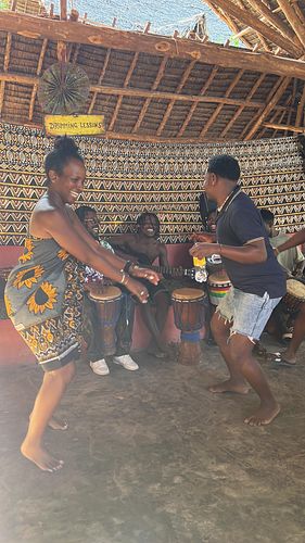🇹🇿 Another Zanzabar Drop! 💃🏽🌴 Starting my Sunday with sound and movement! 

🎶 join my email to stay connected for our 2025 ad...