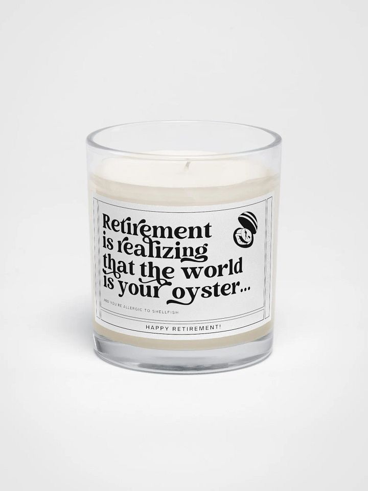 Retired traveler's delight: A funny gift for the travel addict - Soy wax vegan candle product image (2)