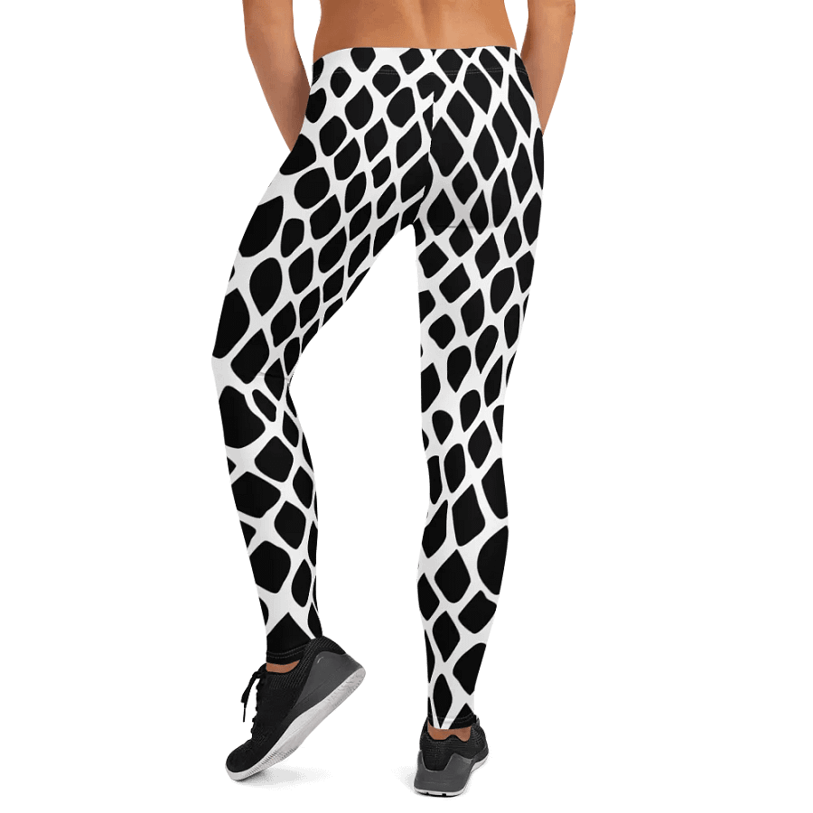 Snake Print Leggings – Fierce, Fashion-Forward & Comfortably Chic product image (12)
