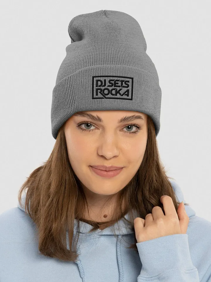 DJSETSROCKA GREY BEANIE product image (1)