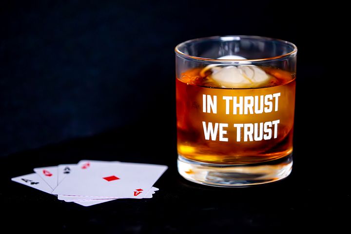 PilotPhotog Rocks Glass – “In Thrust We Trust” product image (1)