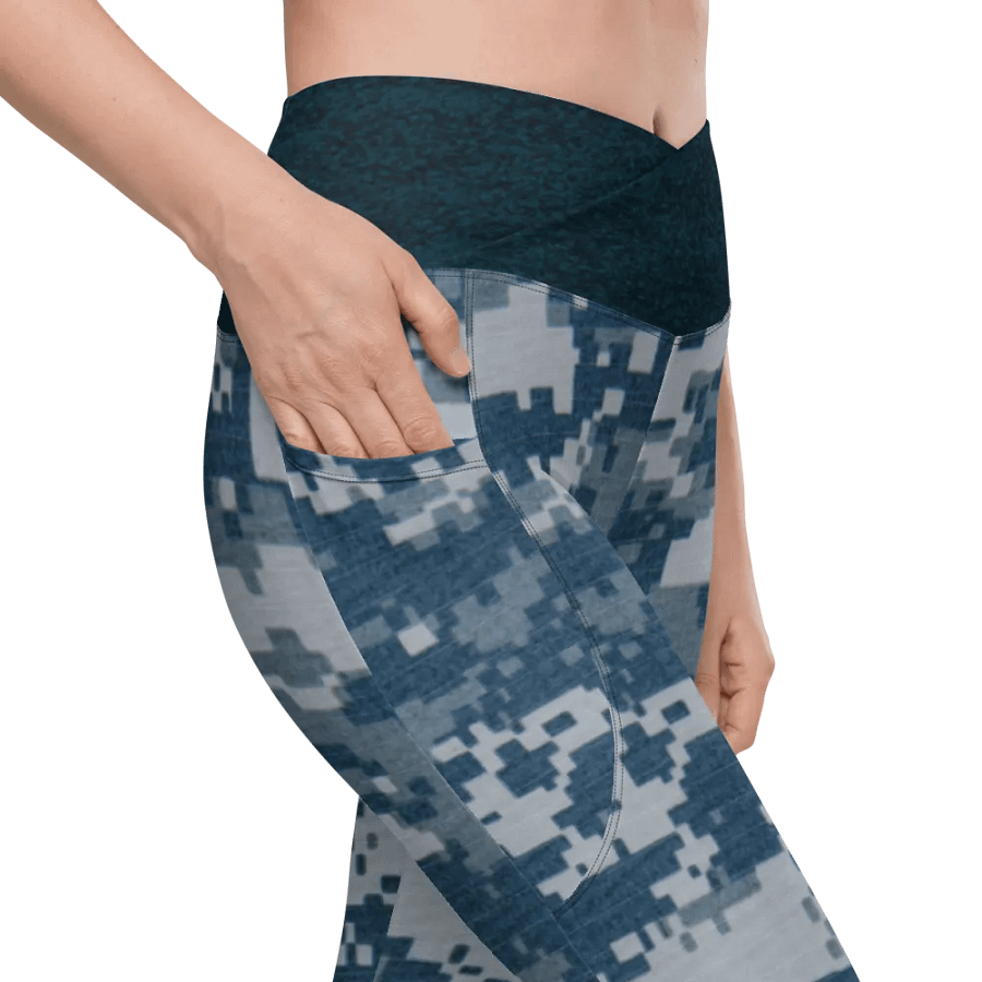 U.S. Navy Camouflage Crossover Leggings product image (10)