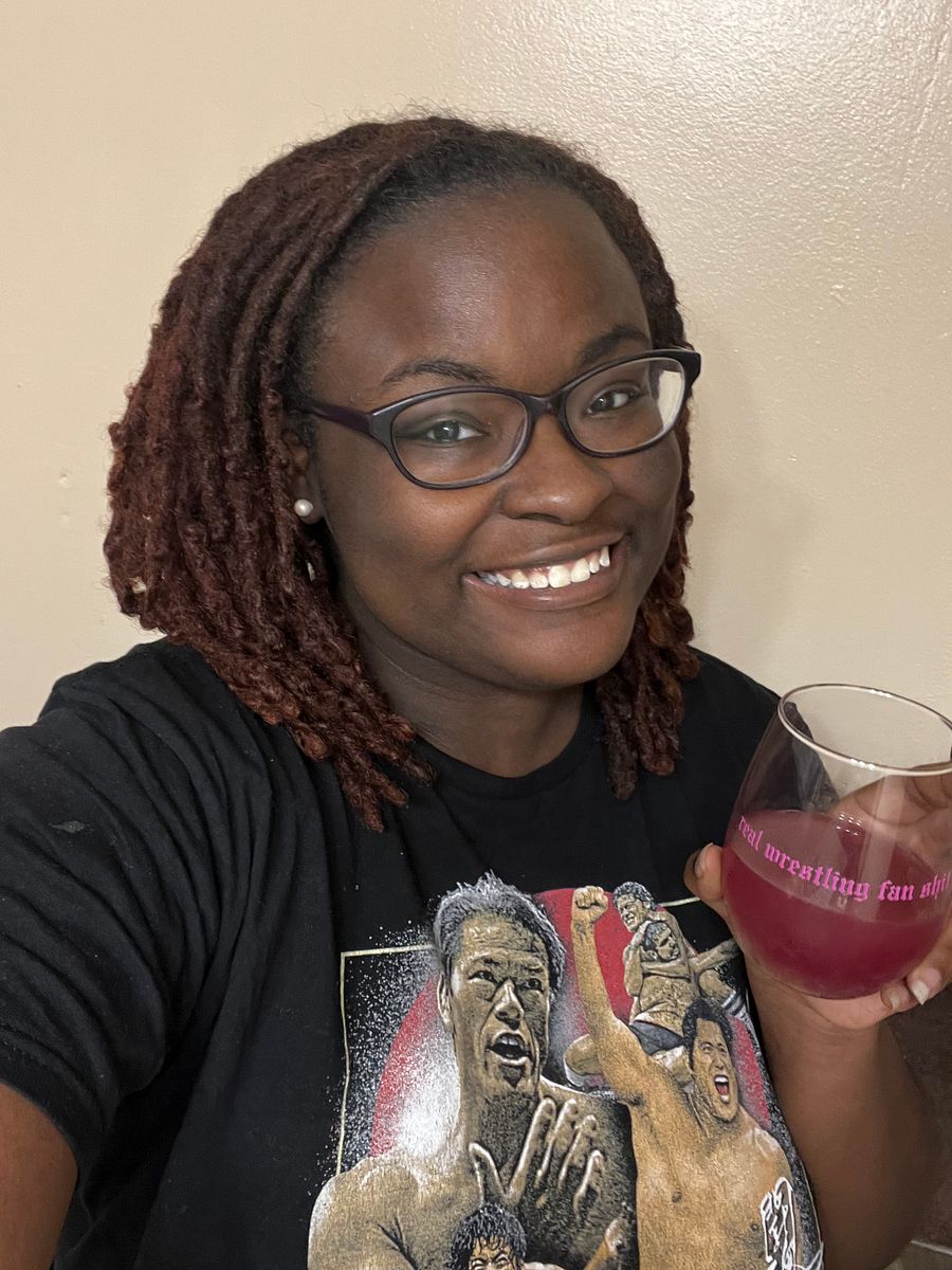 Real Wrestling Fan Shit Wine Glass (Pink Font) product image (2)