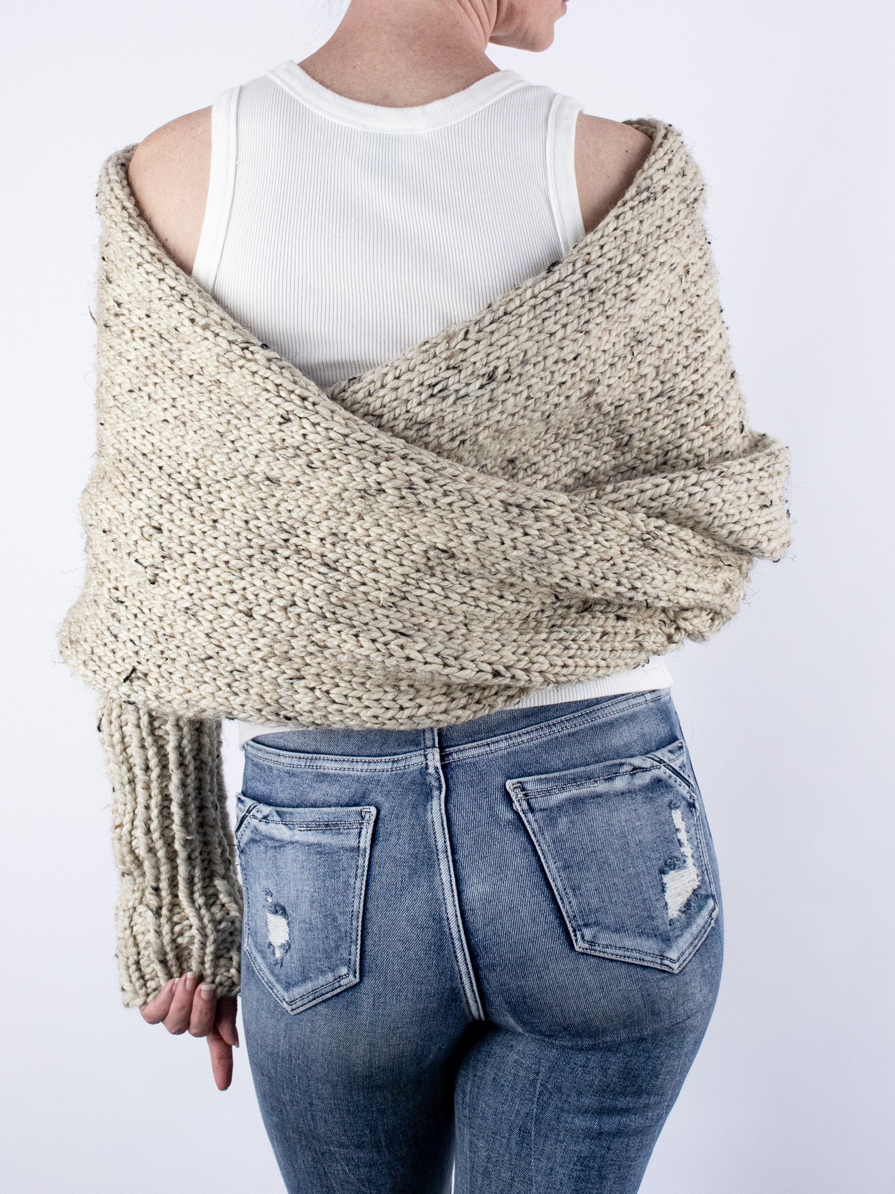 Chunky Knit Sweater Scarf Knitting Pattern PDF - Apricity product image (1)