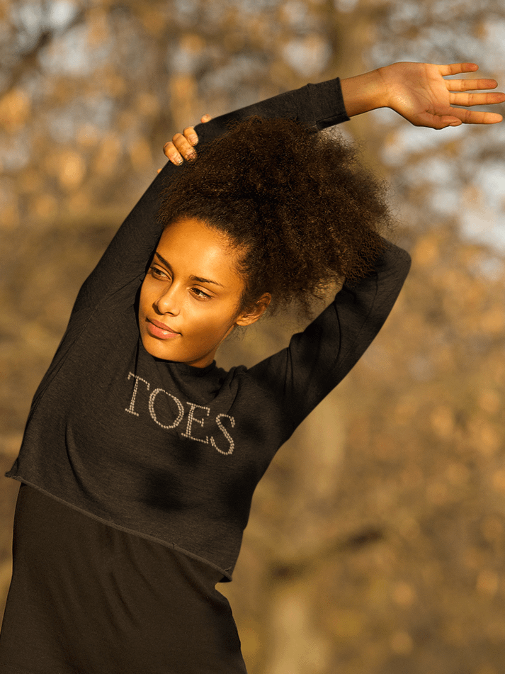 TOES fleece crop hoodie product image (1)