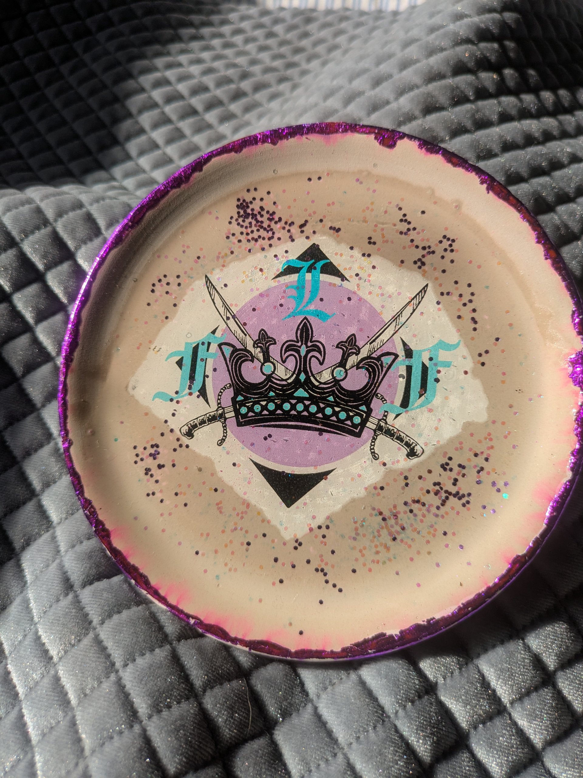 Regalia Gold Leafed Ceramic Trinket Dish product image (1)