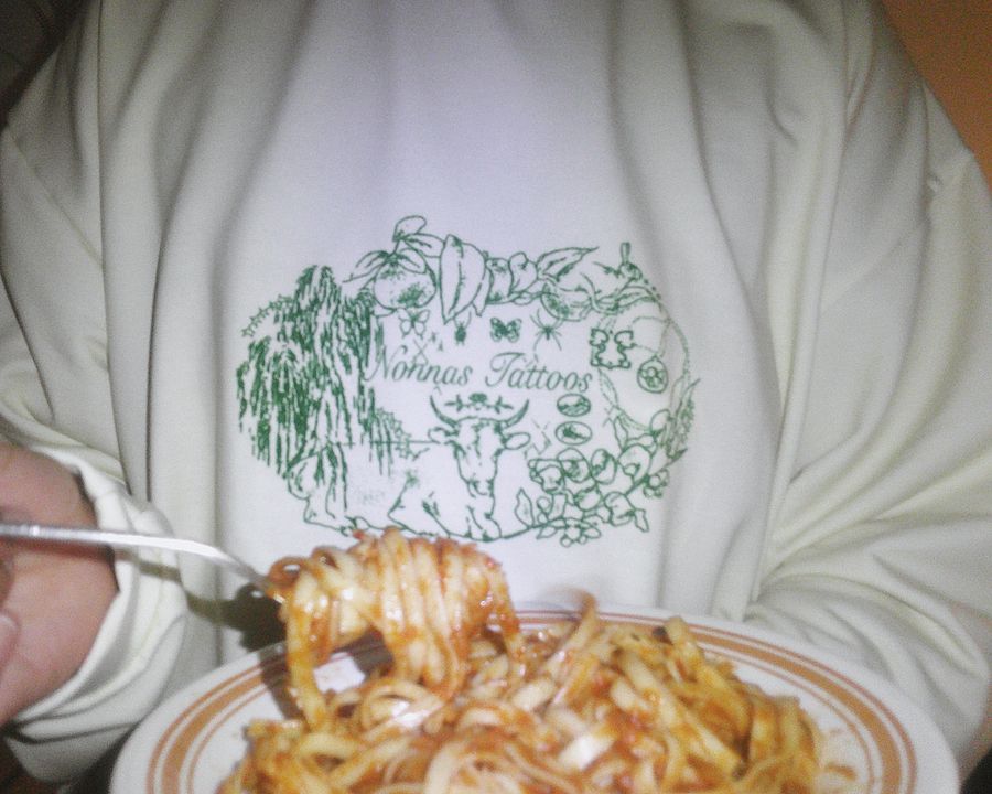 nonnas lounge crew product image (1)