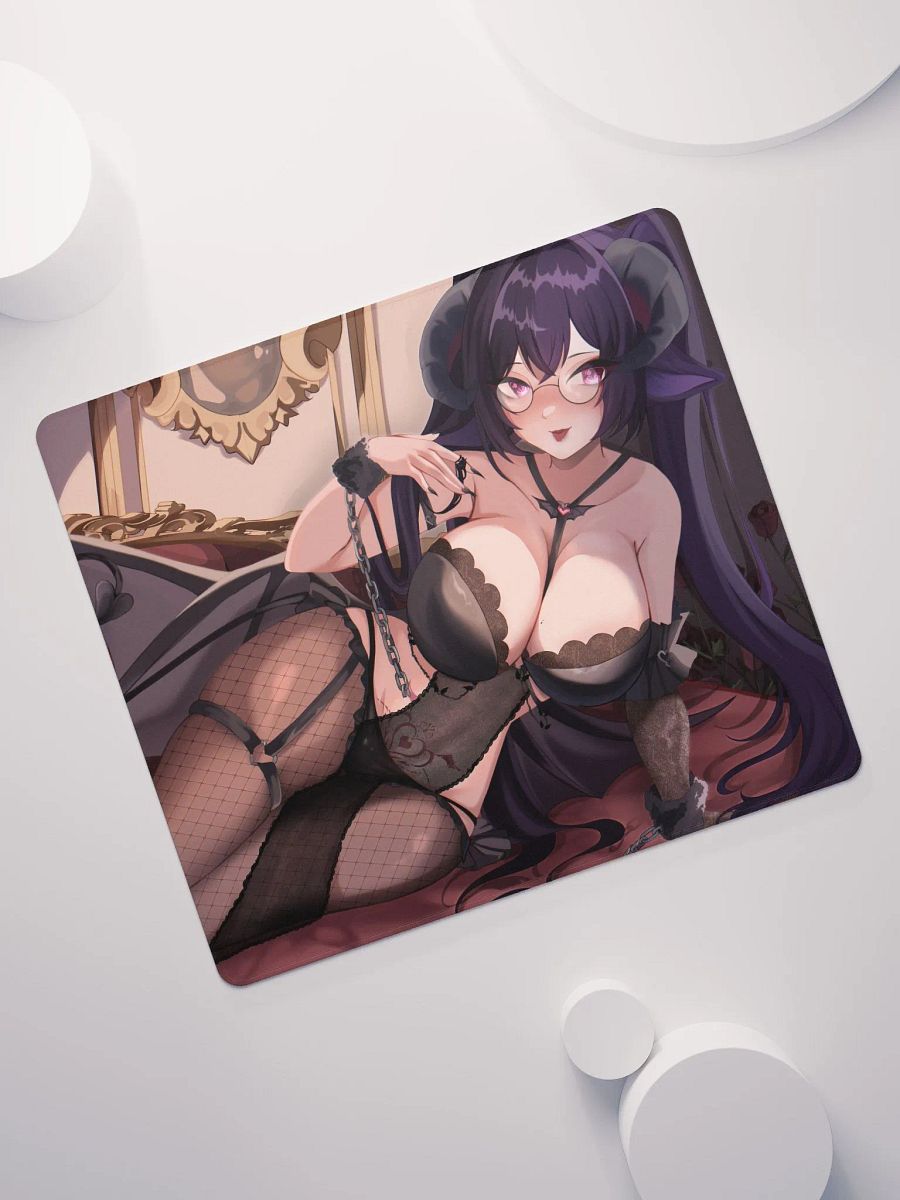 Roses & Chains - Sleepy Pinup Mousepad product image (7)