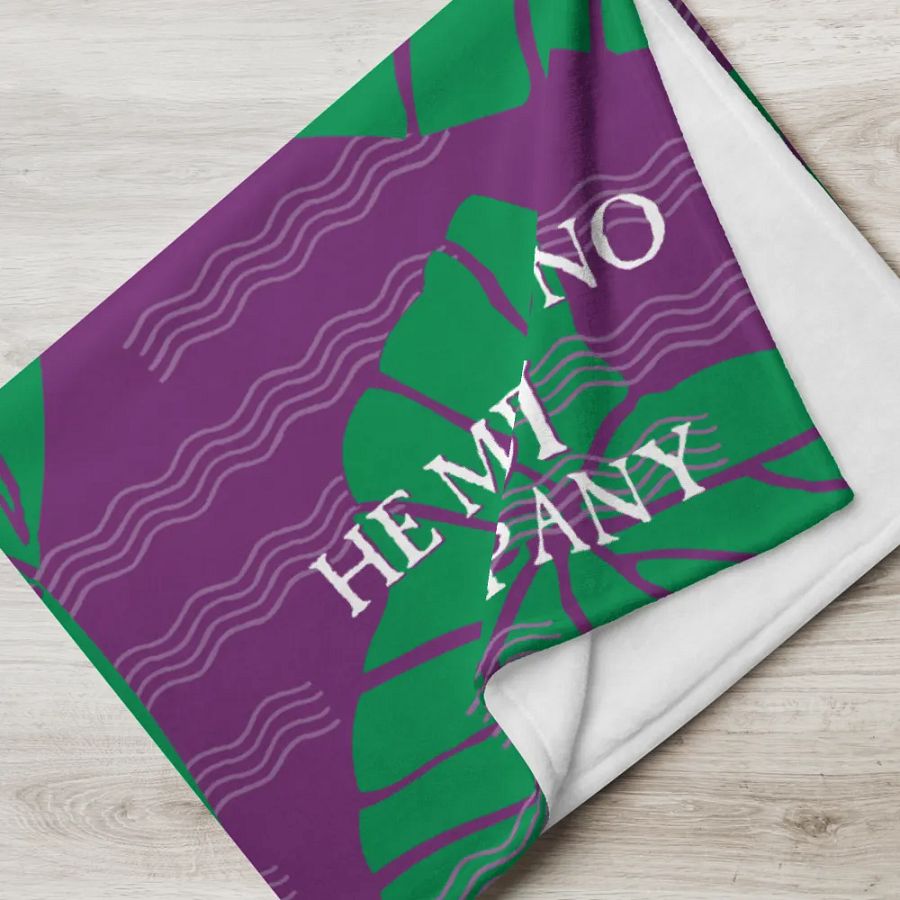 He Mea Ono Poi Throw Blanket product image (5)