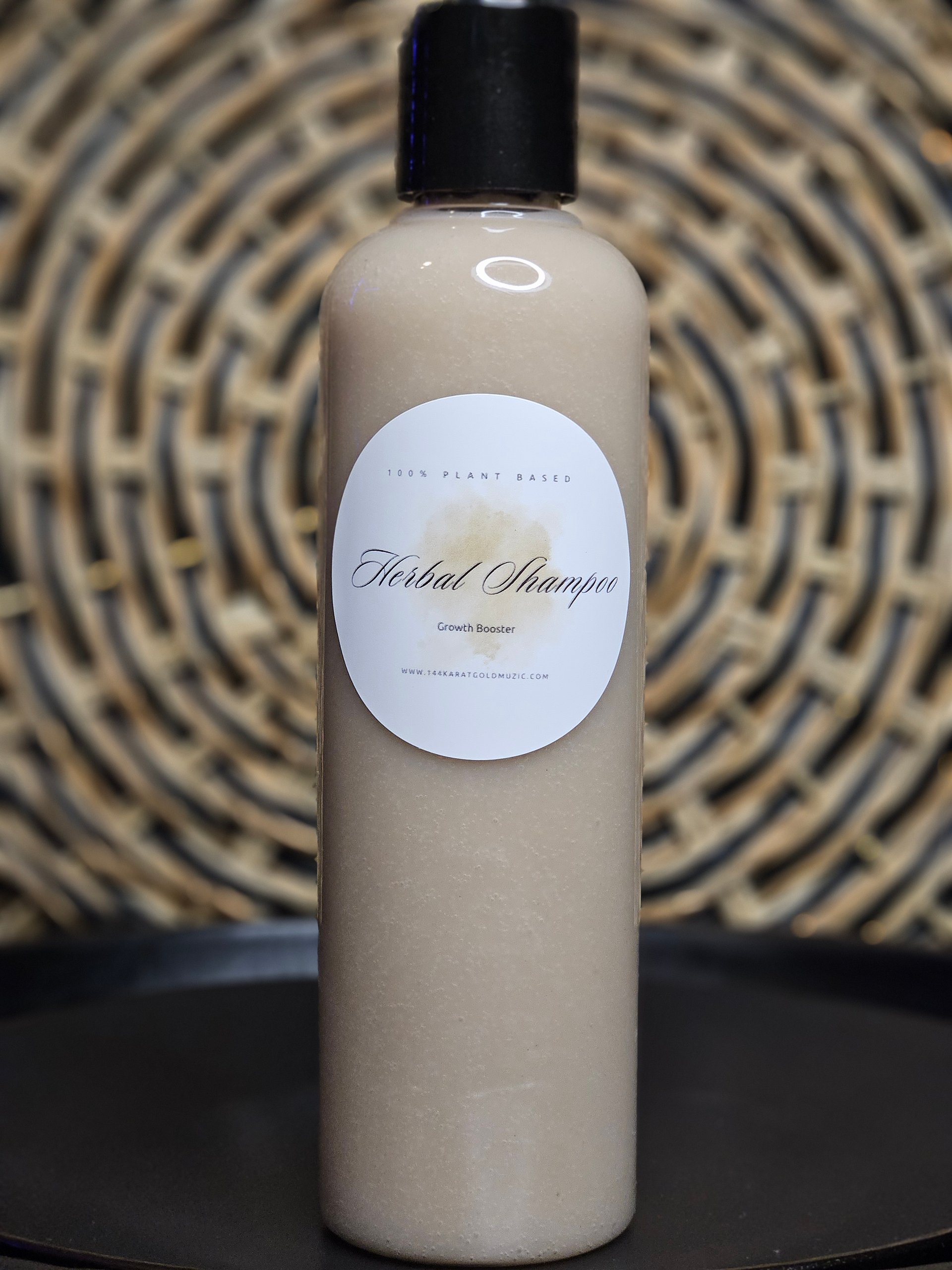 HERBAL SHAMPOO (NEW) product image (1)