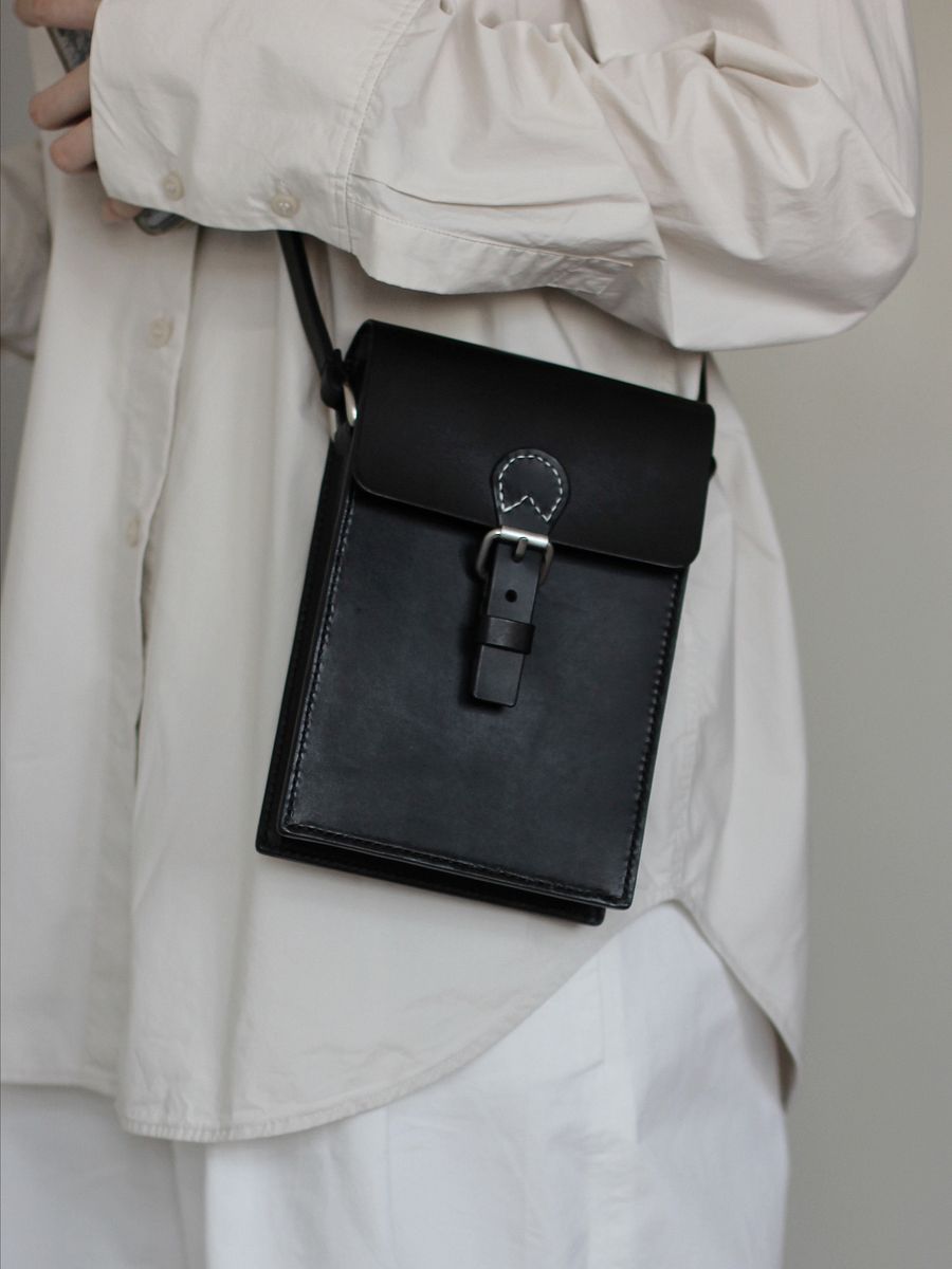 Vegetable Tanned Leather Classic Satchel – Black product image (7)