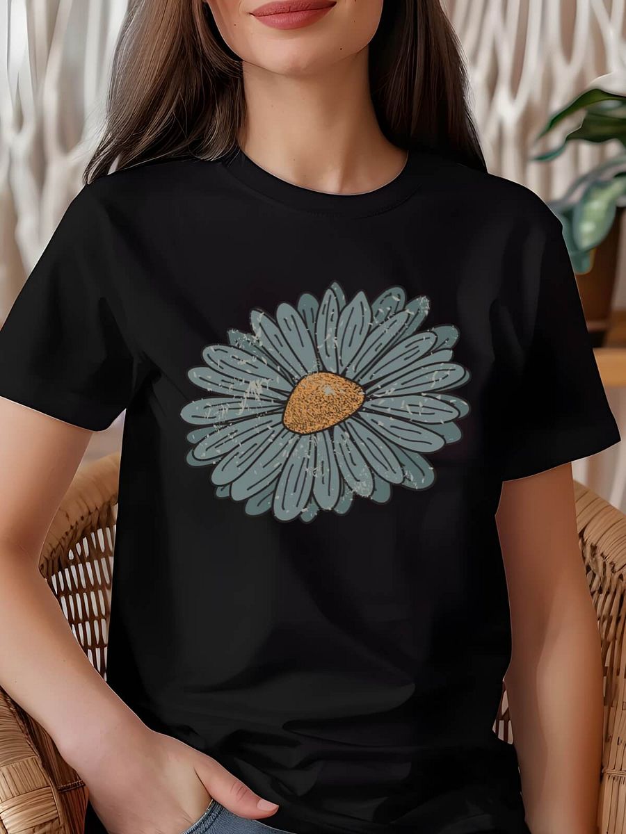 Daisy Flower Shirt Distressed April Birth Month Flower Gift T-Shirt For Her product image (1)