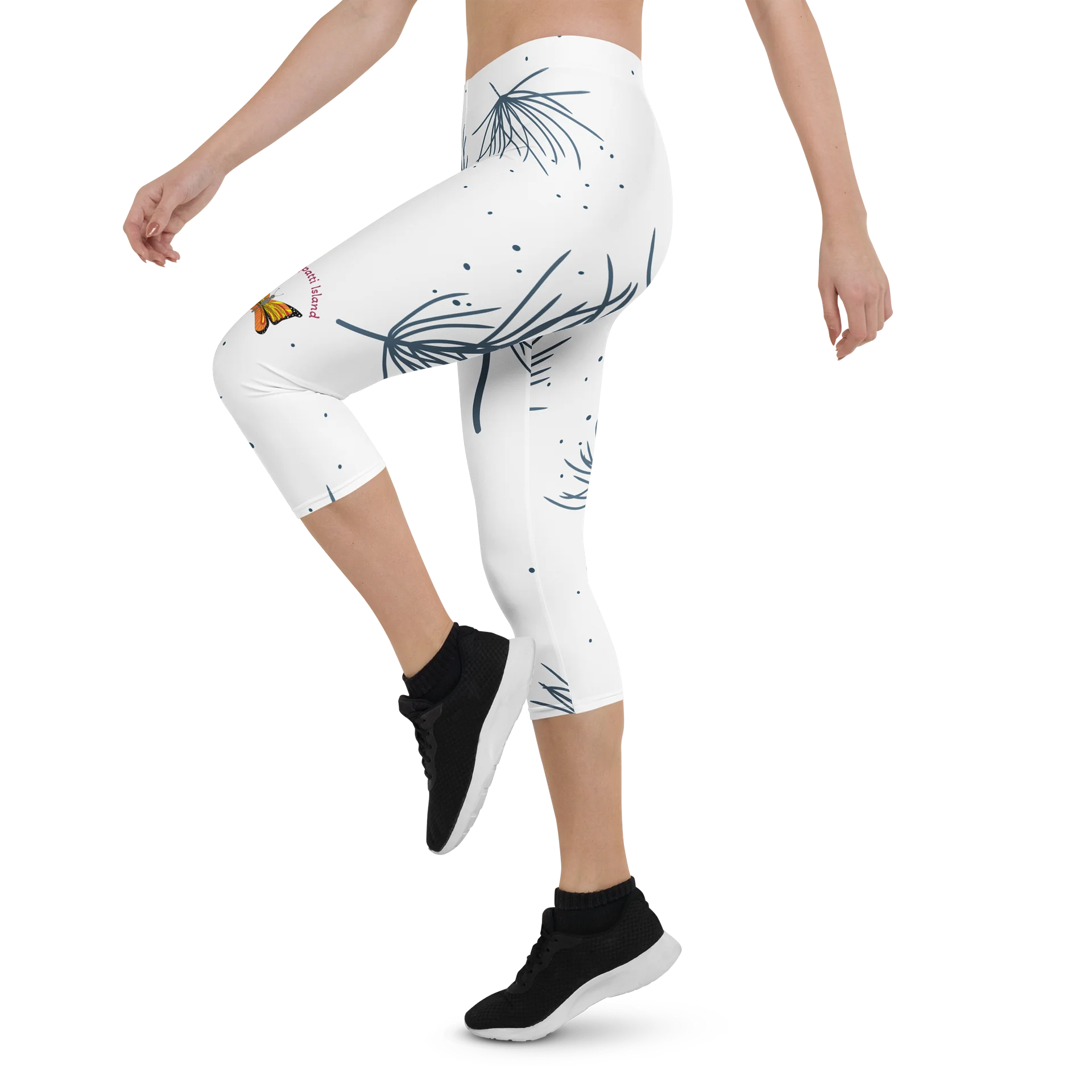 Koomapatti Island Butterfly Capri Leggings product image (3)