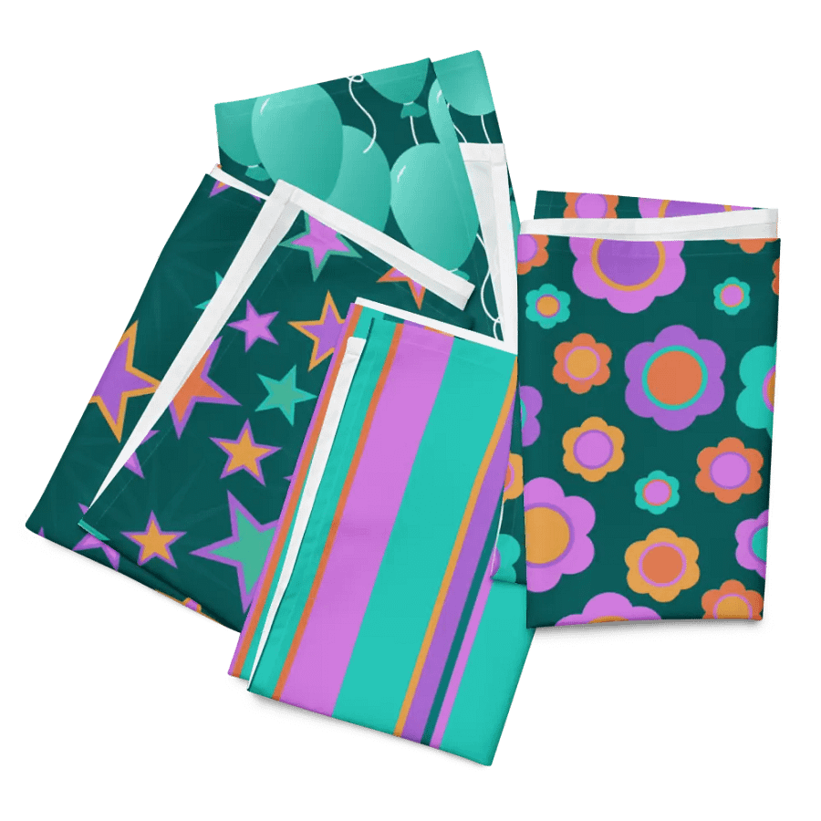 Cloth Napkin Set of 4 Colorful Party Time! Designs product image (11)