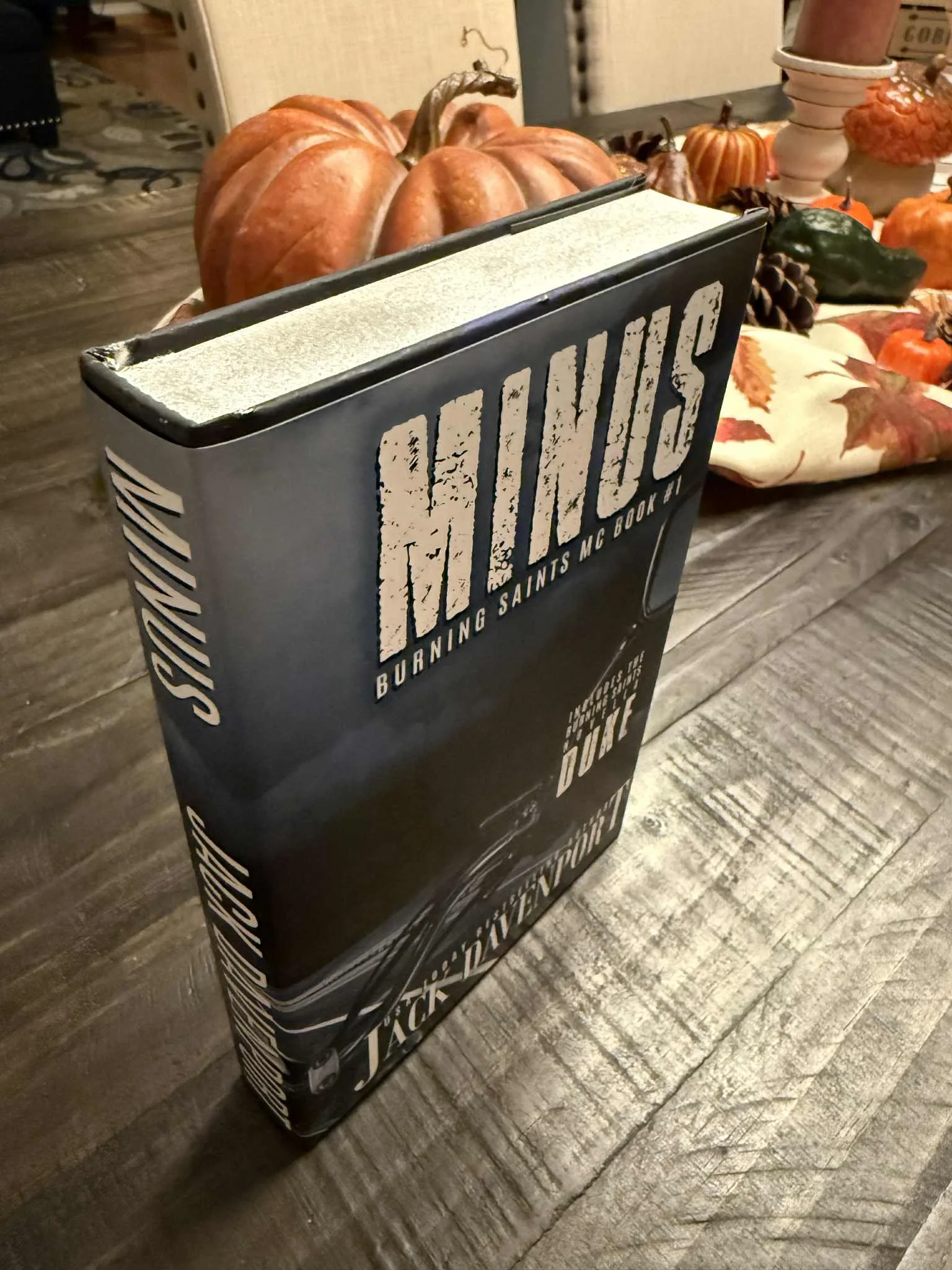 Minus by Jack Davenport - SPECIAL EDITION HARDBACK product image (5)